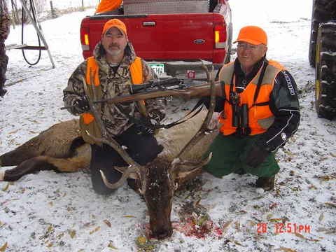 Stan and Wade Hepper 6 Pt Bull